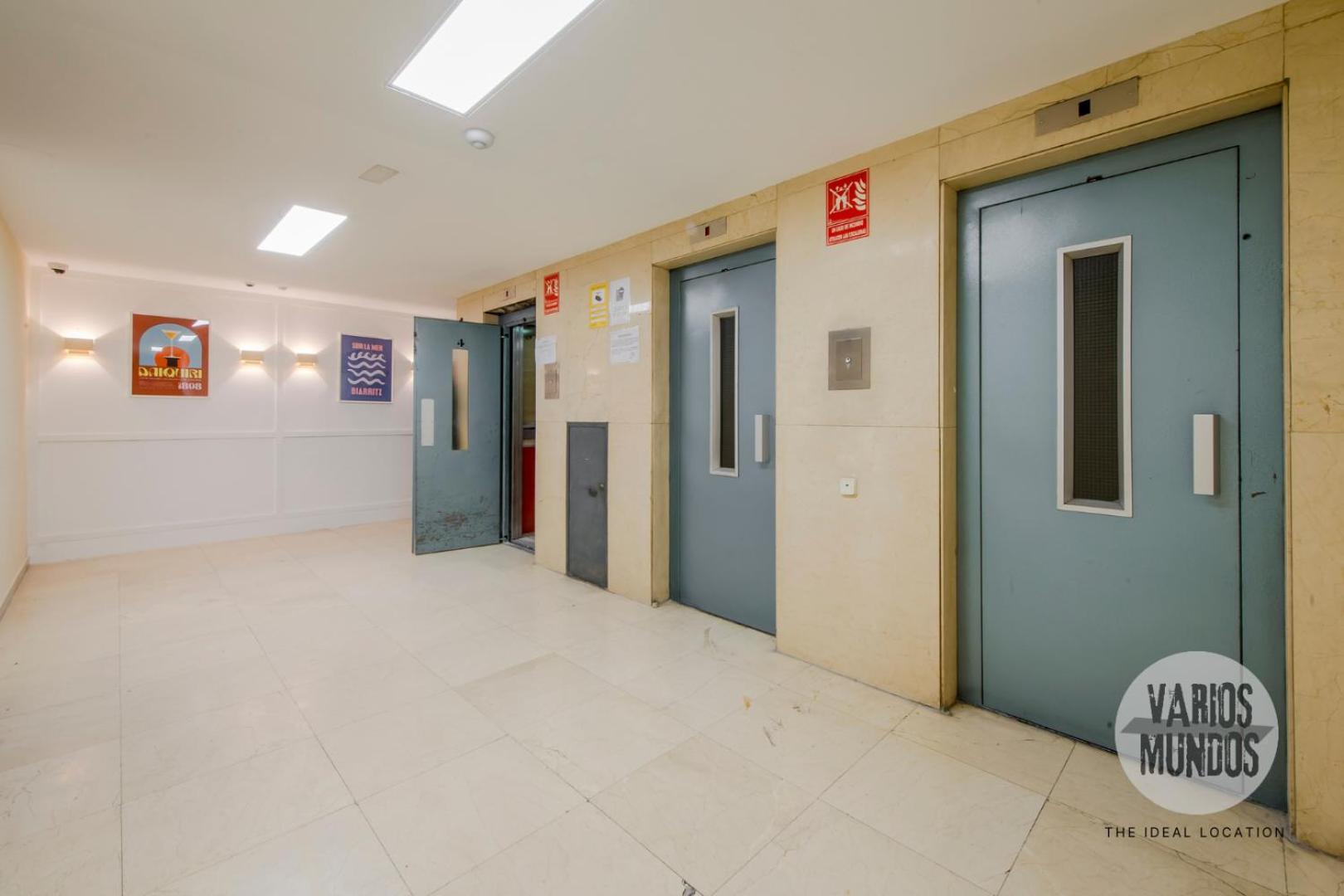 Malasana Luminosa Para 6, Ven A San Bernardo 20 E3 マドリード エクステリア 写真